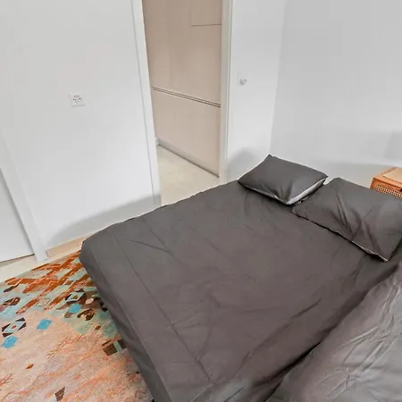 Paisible Et Chaleureux Apartment *