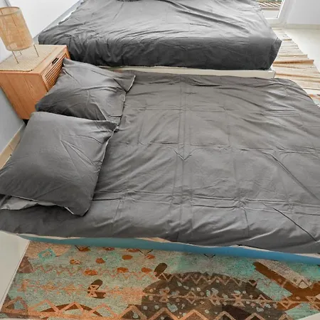 Paisible Et Chaleureux Lägenhet